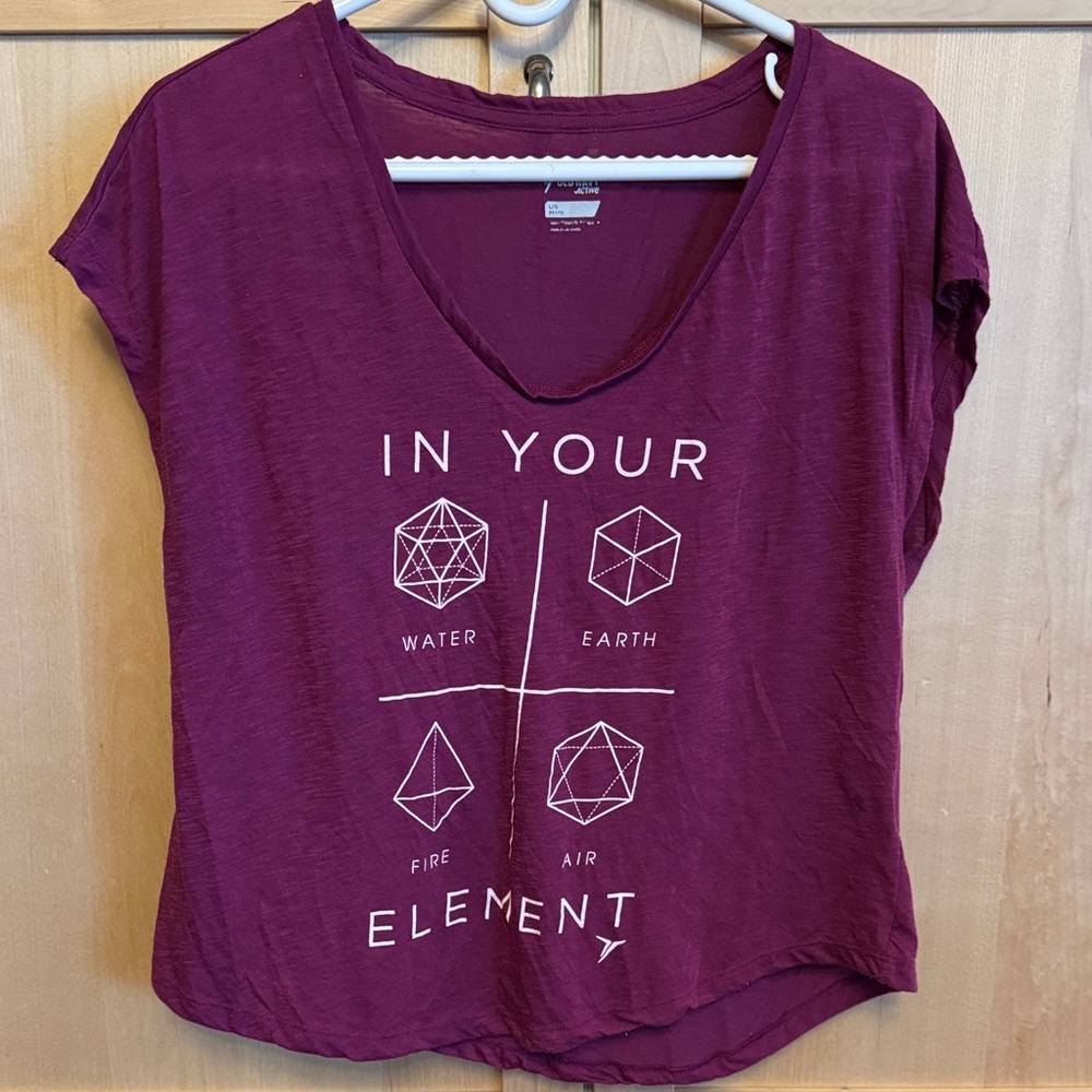 Old Navy Women's Purple Graphic Tee